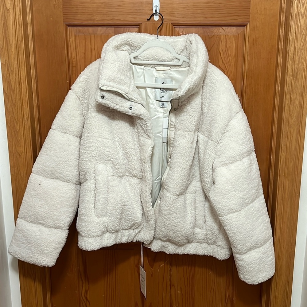 Abercrombie Ultra Collection White Sherpa Puffer Coat